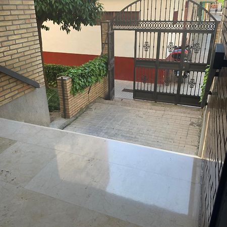 Amate Con Encanto Seville Exterior photo